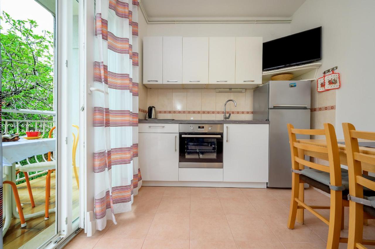 Apartments Juric โปดสตรานา ภายนอก รูปภาพ