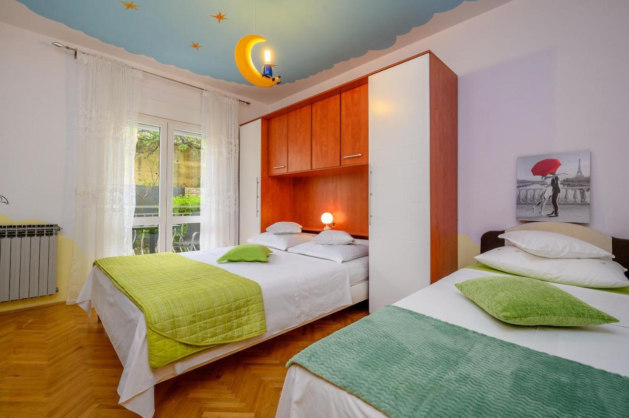 Apartments Juric โปดสตรานา ภายนอก รูปภาพ