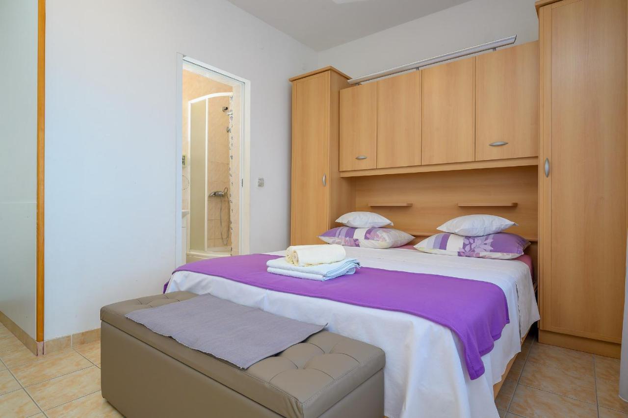 Apartments Juric โปดสตรานา ภายนอก รูปภาพ