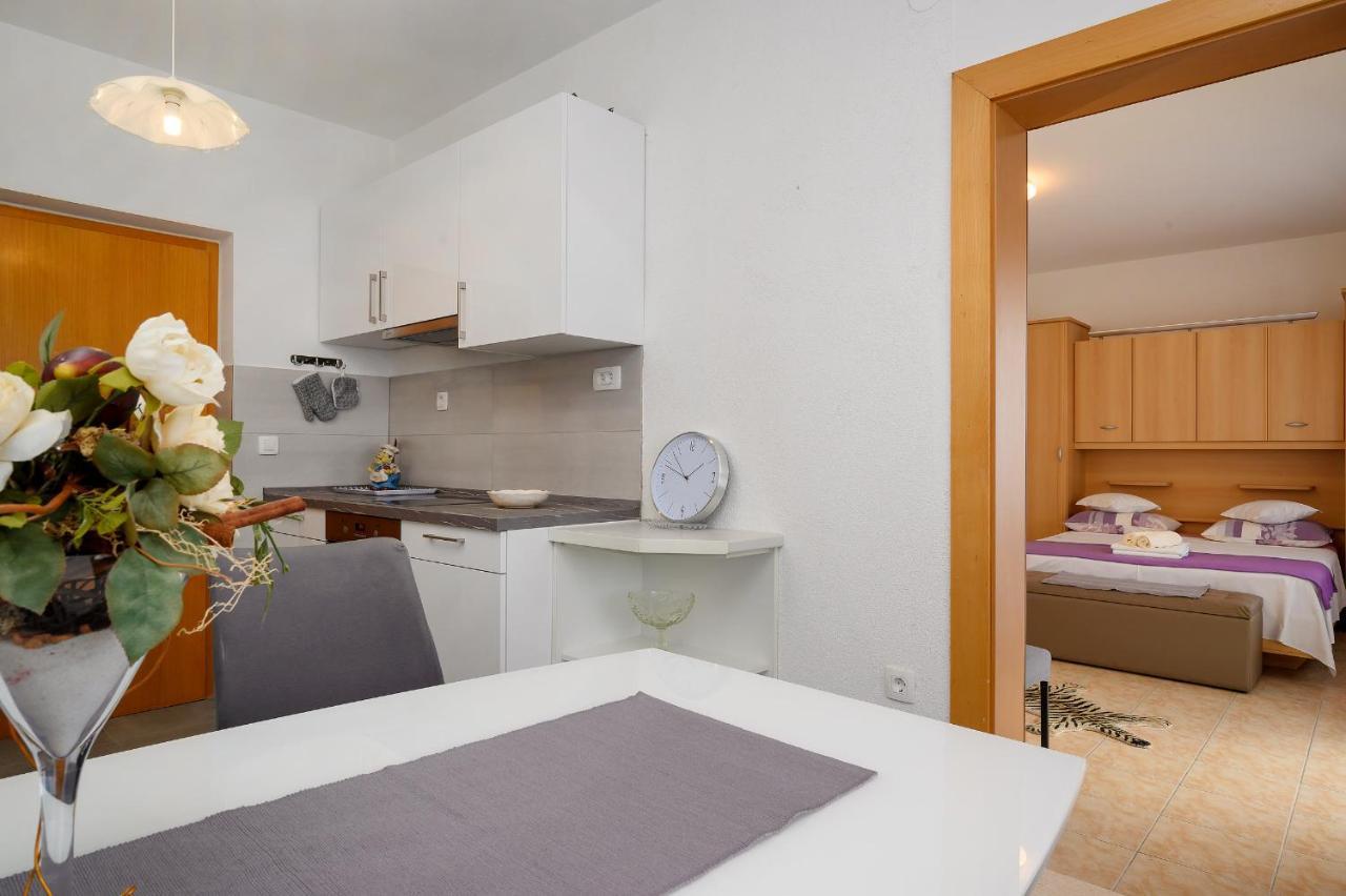 Apartments Juric โปดสตรานา ภายนอก รูปภาพ